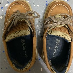 Like new boy toddler boat shoes (Sperrys)